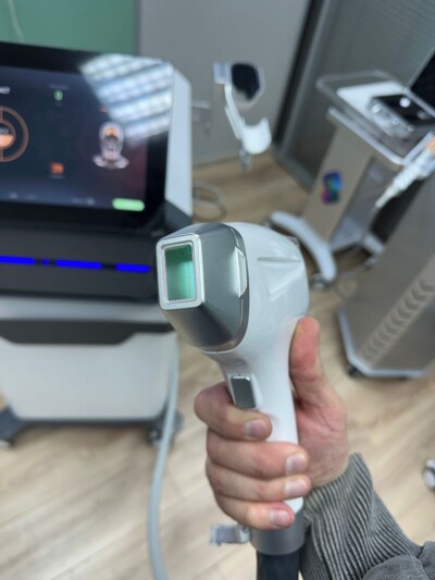 Диодный лазер для удаления волос Lefis Portable 1200W'